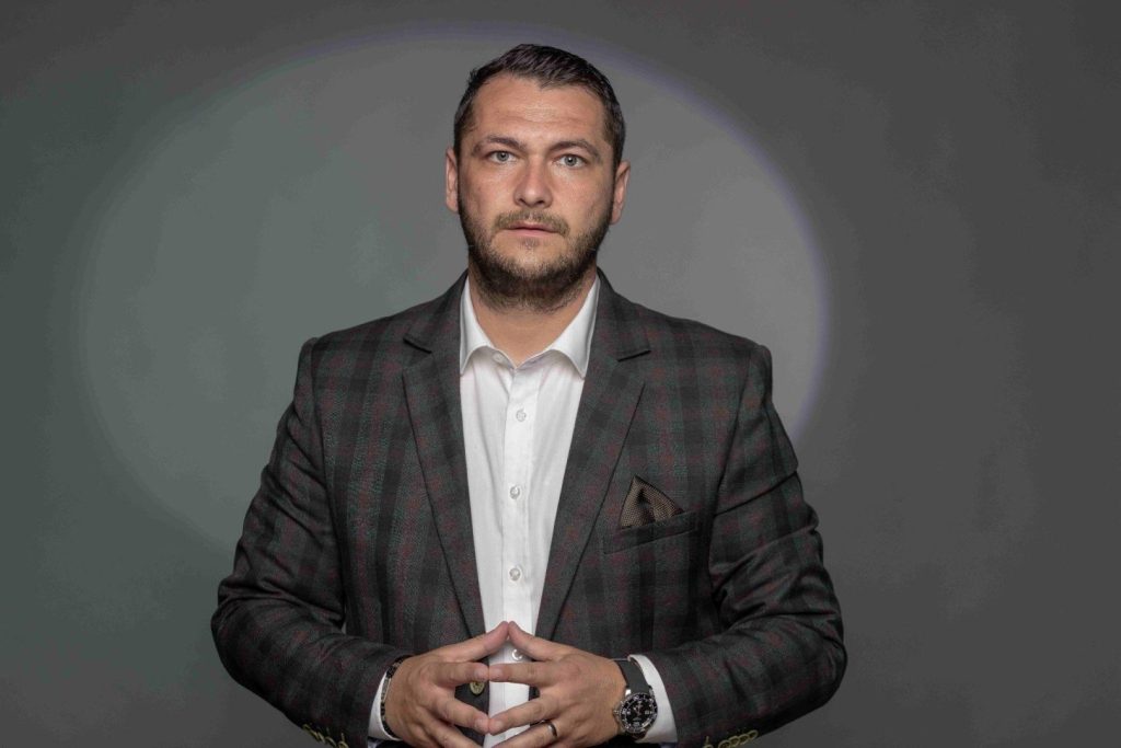 Bogdan Steriopol – „Manipularea digitală este cea mai mare provocare a democrațiilor moderne”